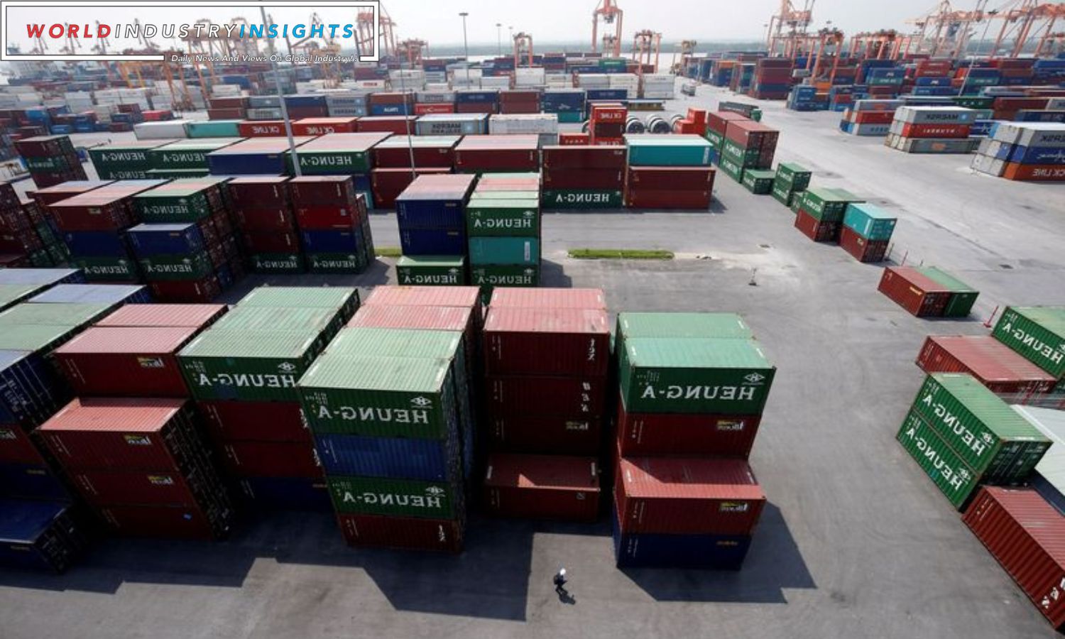 Vietnam August Exports Decline