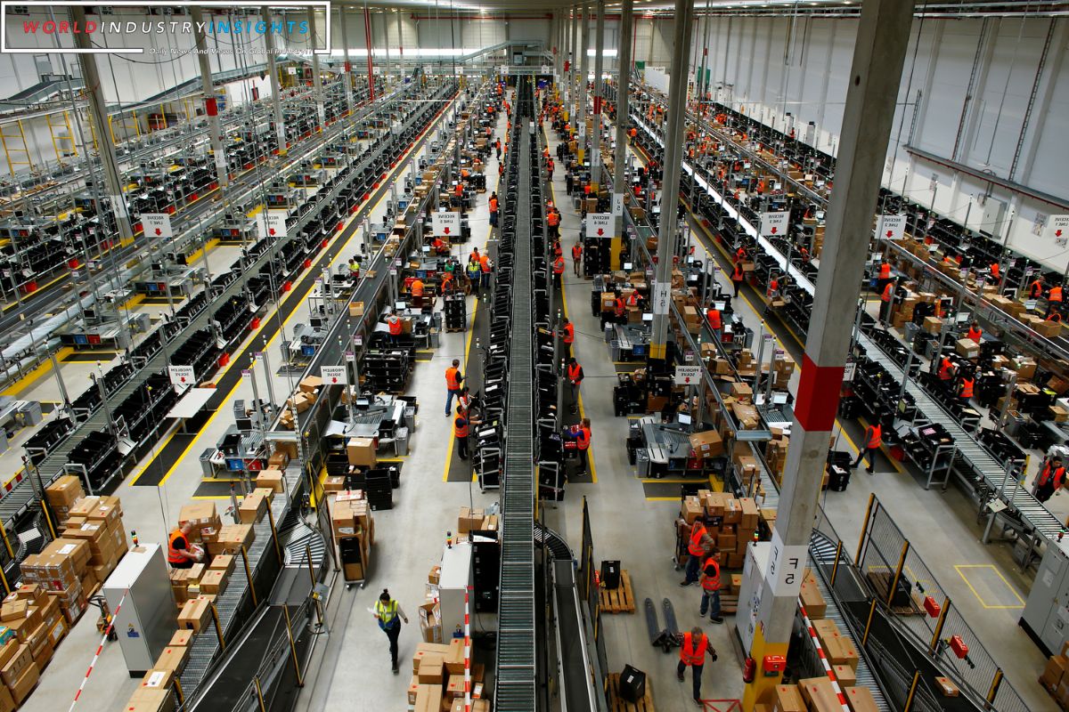 Spanish Amazon Workers