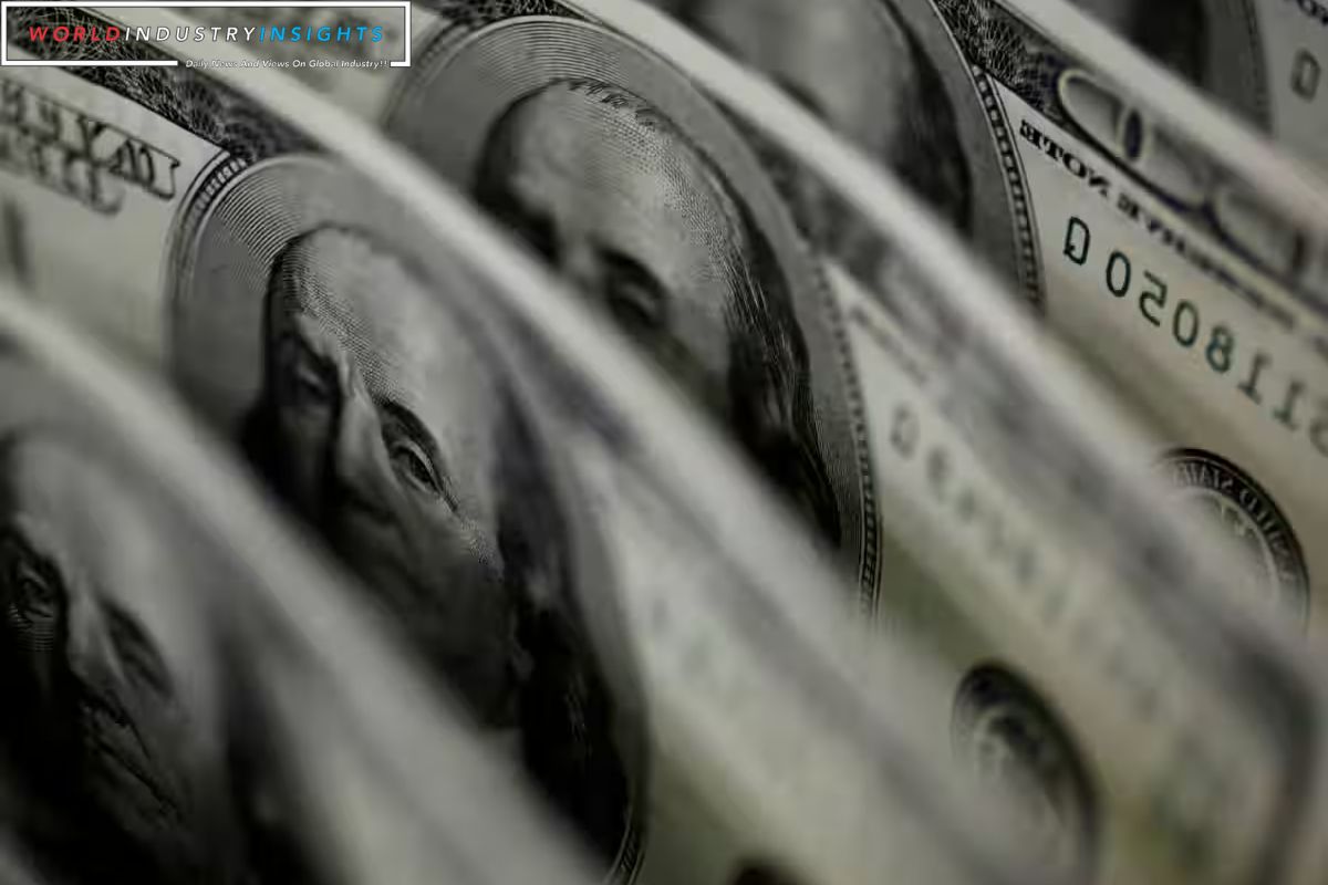 US Dollar Surges Against Yen