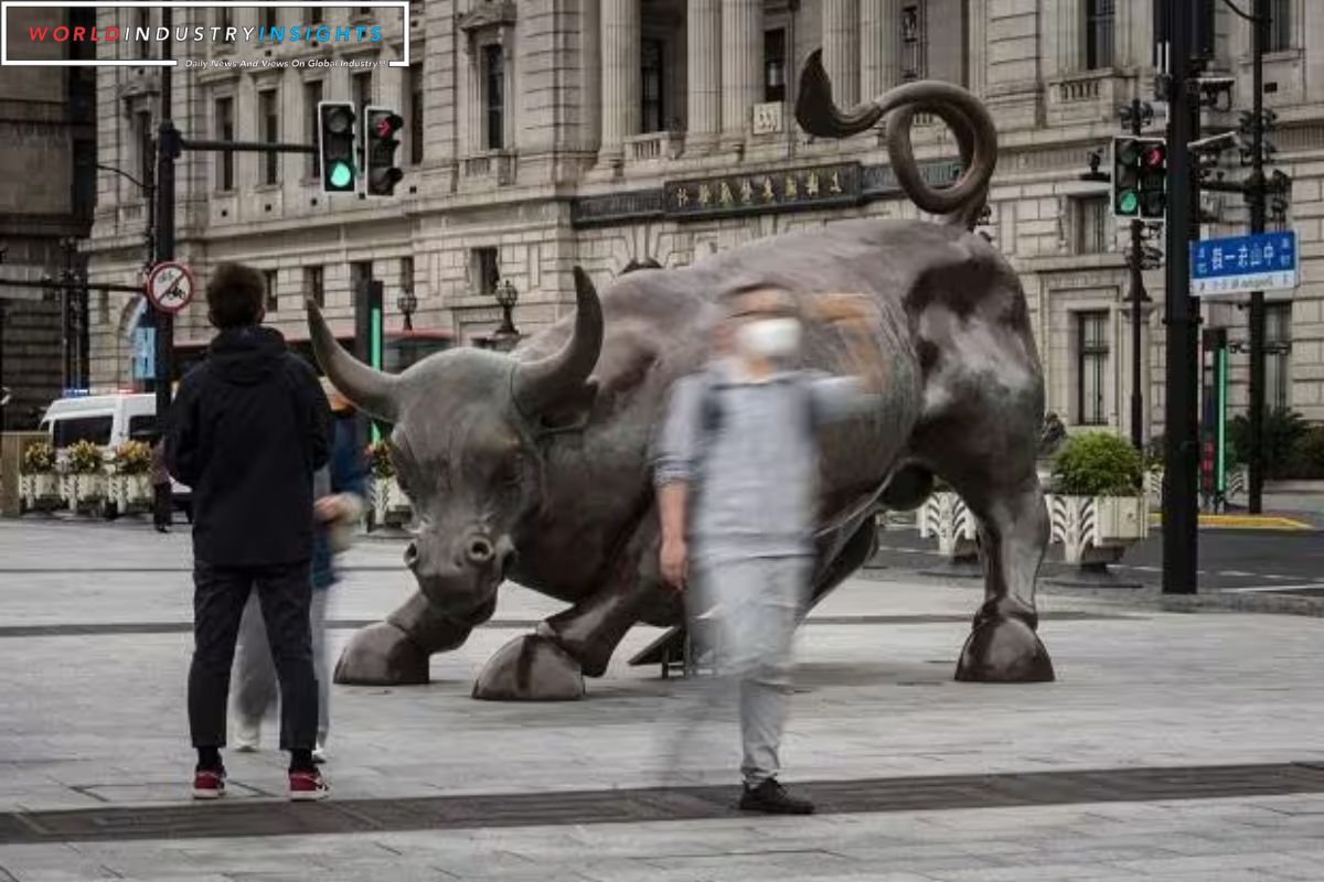 Wall Street Cheers as Dow Hits