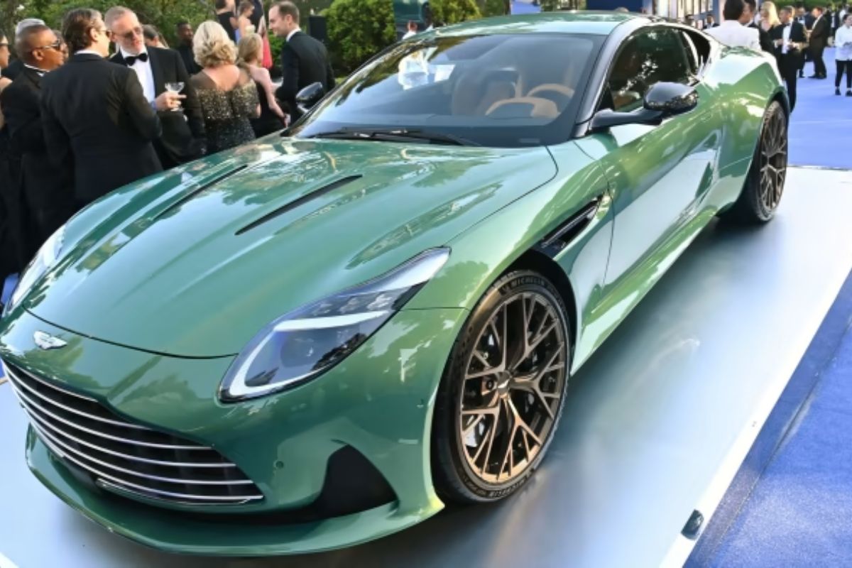 Aston Martin Crushes Losses