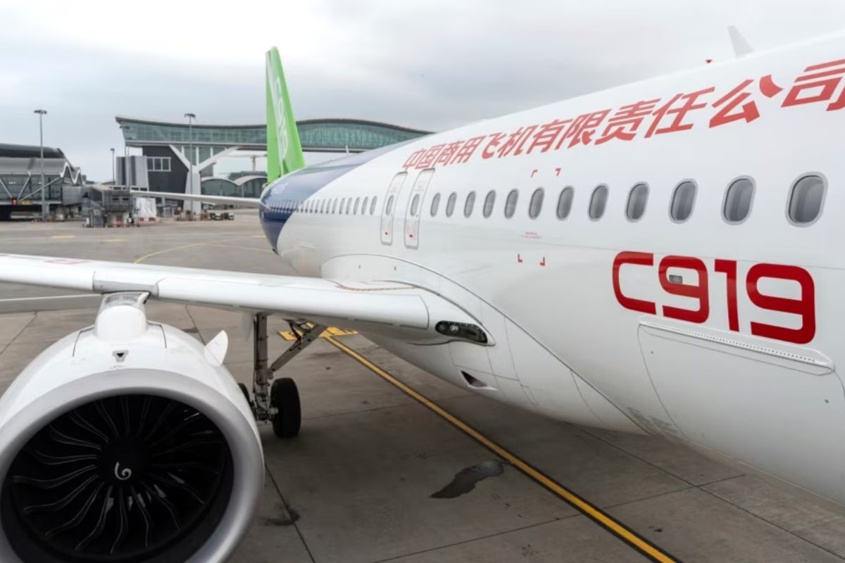 China's Revolutionary Airliner