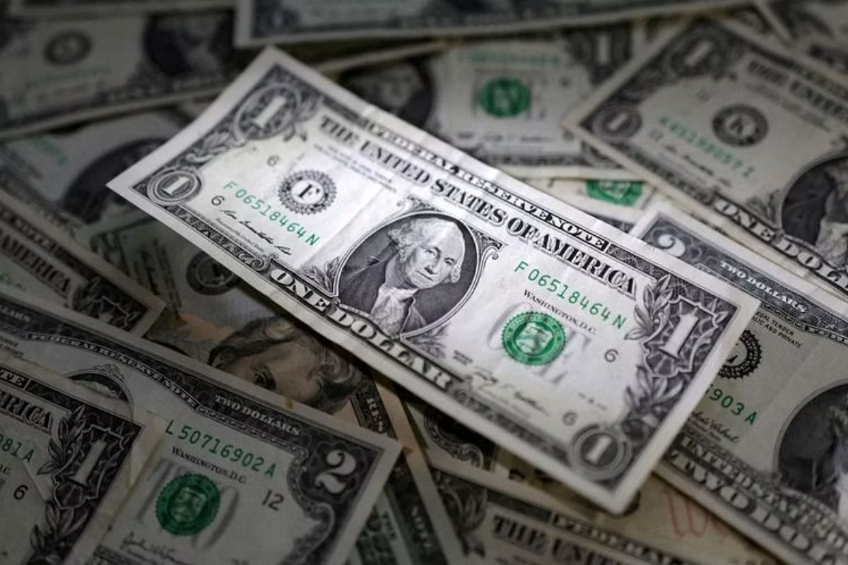 Dollar Braces for Inflation Storm