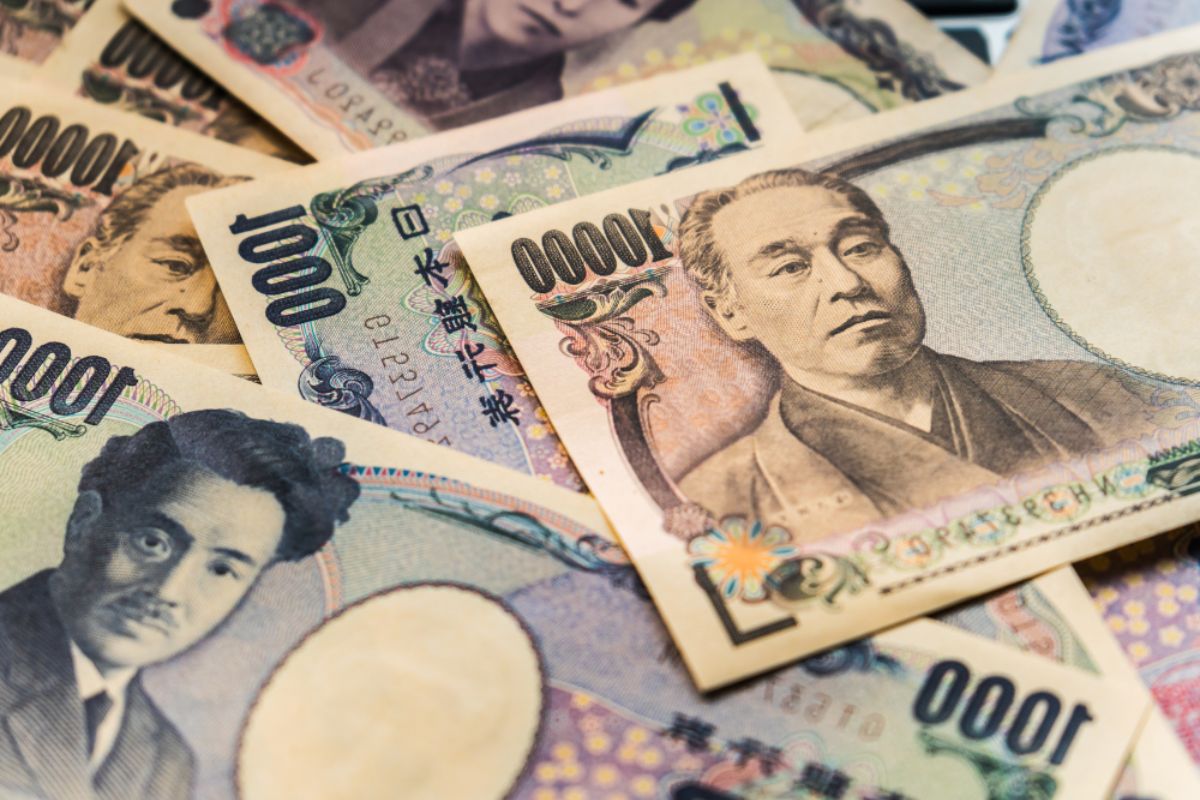 Japan's Deflation Mandate