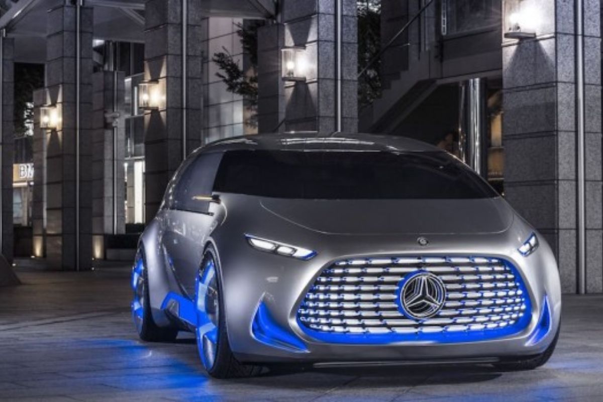 Mercedes-Benz's 2024 Warning