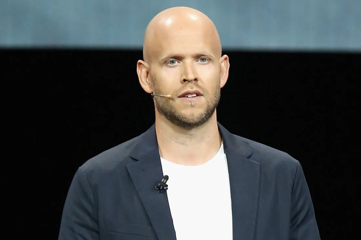 Spotify Exceeds Forecasts