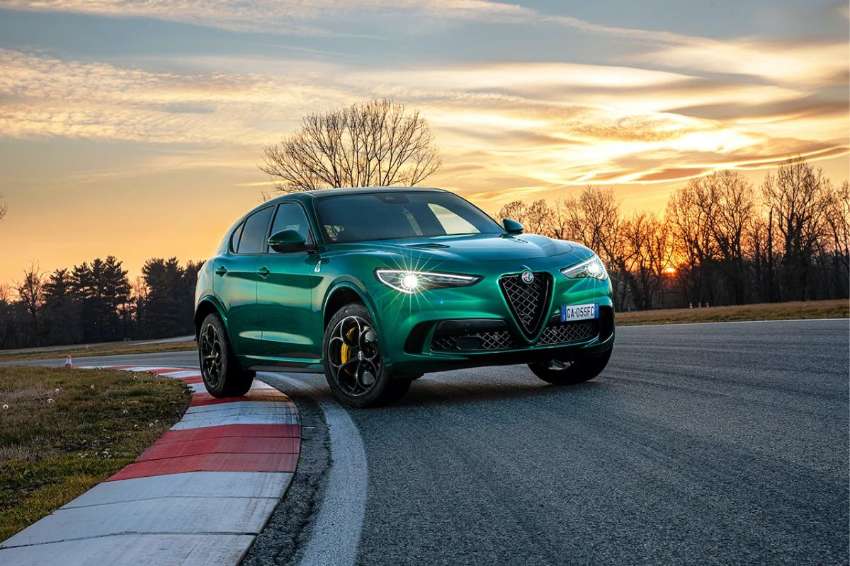 Alfa Romeo Electrifying
