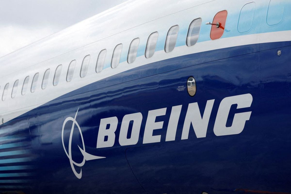 Boeing's Urgent Directive