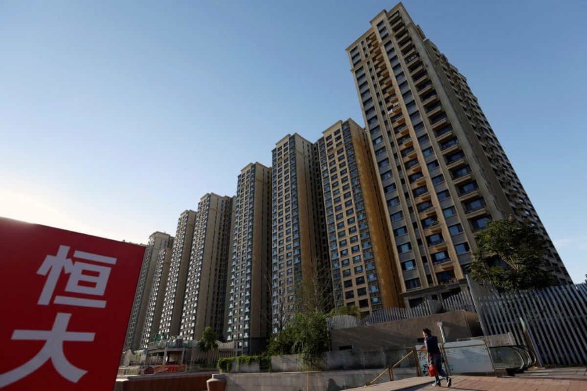 China's Property Investment Stalls