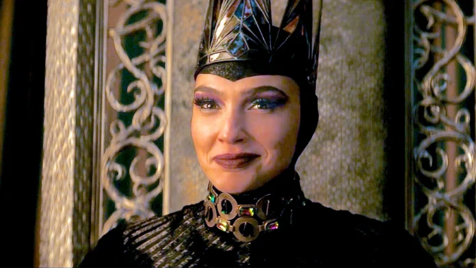 Gal Gadot Evil Queen viral clip