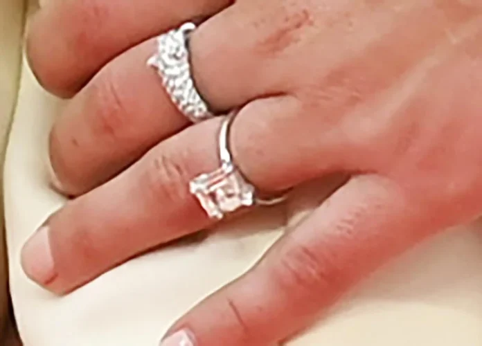 Justin Theroux custom wedding rings design