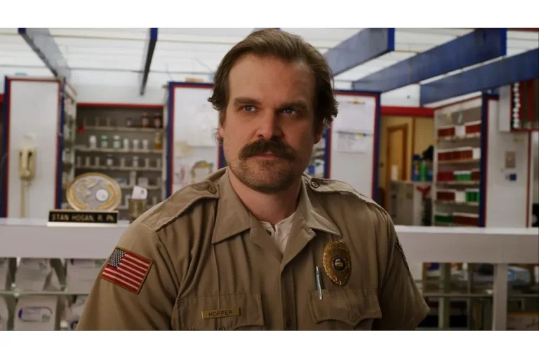 Image of David Harbour