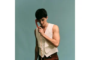 Elijah Wood Reveals His Favorite Album—and It’s Not Purple Rain