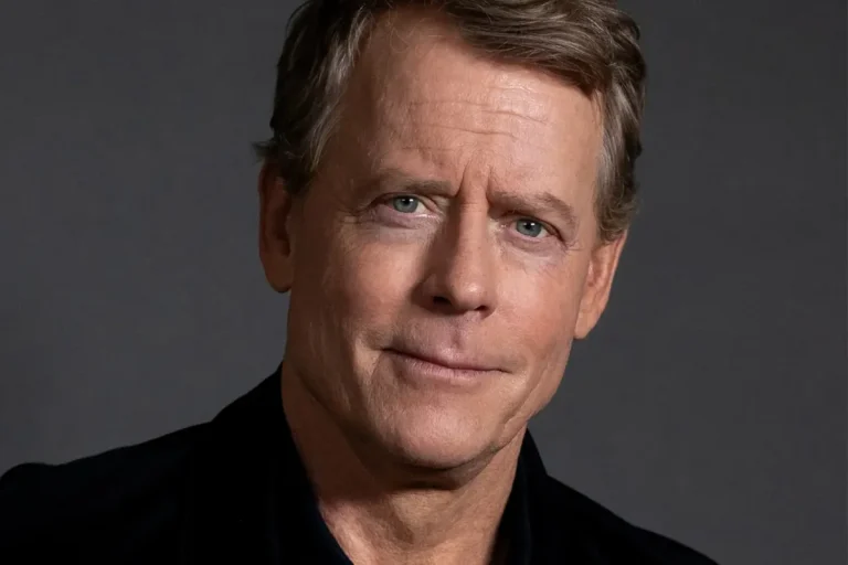 Image of Greg Kinnear