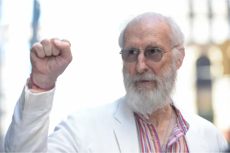 Image of James Cromwell