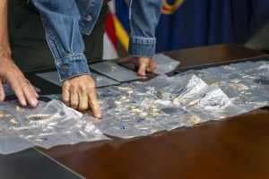 Keanu Reeves Recovers Stolen Property With FBI’s Help