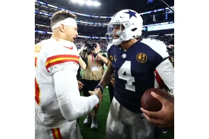 Matthew McConaughey Shares Life-Changing Advice With Texas QB