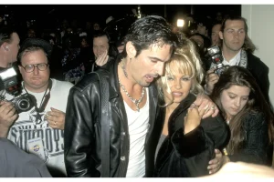 Pamela Anderson’s Stolen Safe Sells for $2,500 at Auction