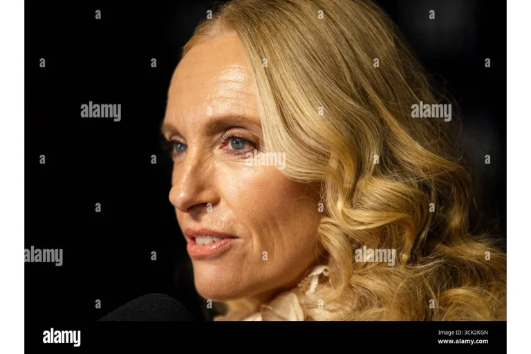 Image of Toni Collette