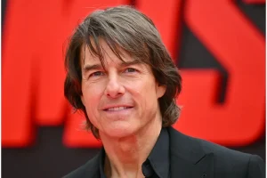 Shah Rukh Khan Compared to Tom Cruise for Global Stardom