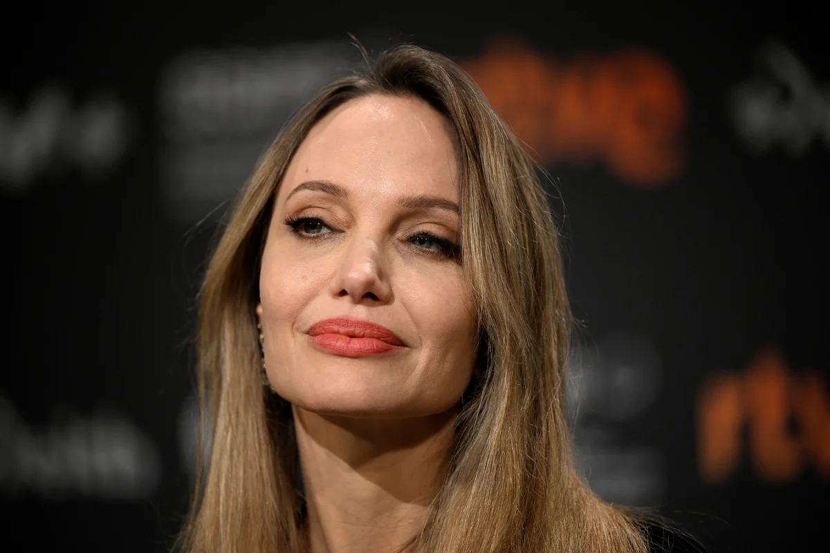 Angelina Jolie