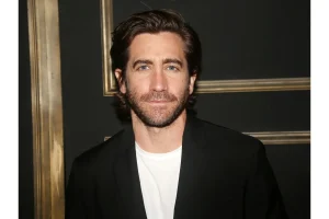 Jake Gyllenhaal Stars in Action-Packed New Bride Trailer