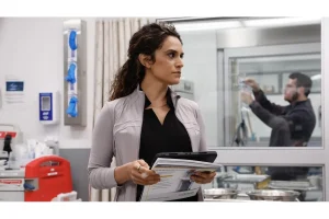 Kristen Stewart Roasts Jesse Eisenberg on Directing and Acting