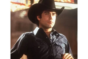 John Travolta’s Bold Turn in Urban Cowboy Still Surprises Fans