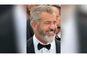 Mel Gibson Slams His Movie with Bono as “Painfully Boring”