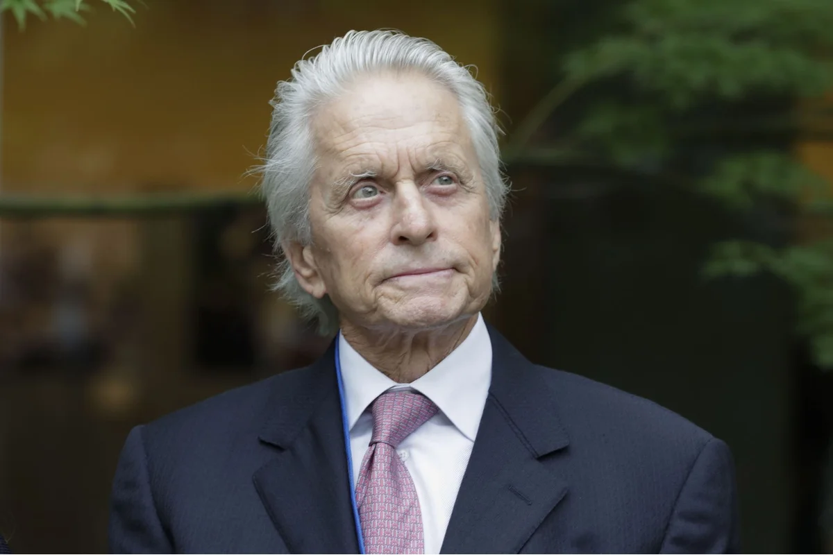 Michael Douglas