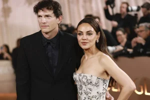 Mila Kunis Shines at Golden Globes 2026 With Ashton Kutcher