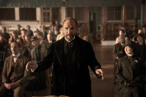 Ralph Fiennes Shines in Zombie Thriller The Bone Temple