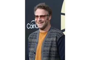 Seth Rogen Wins at Golden Globes 2026—Still Snubs Saperstein