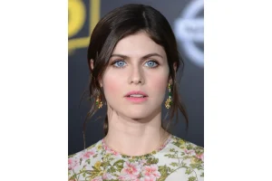 Alexandra Daddario and Andrew Form Split After 3 Years Marriage