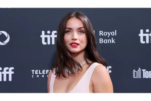 Ana de Armas & Jennifer Connelly Film Spy Thriller ‘Safe House’