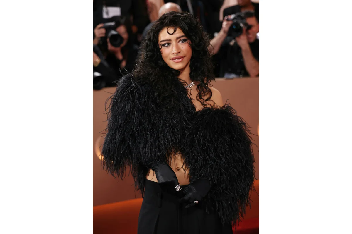 Angela Bassett