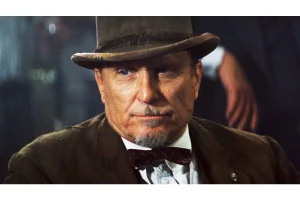 Clint Eastwood’s Lost Oil Drama Fans Can’t Miss