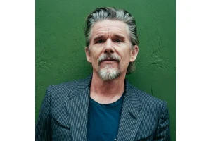Ethan Hawke Says Tribute from Robert Aramayo Was Priceless