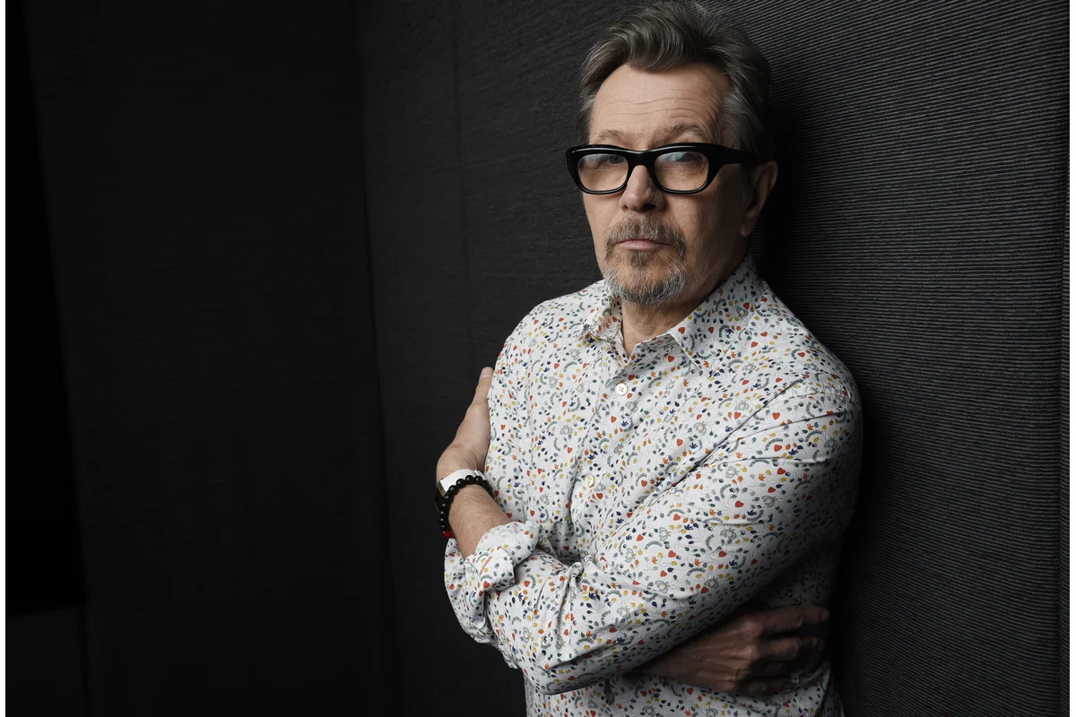 Gary Oldman