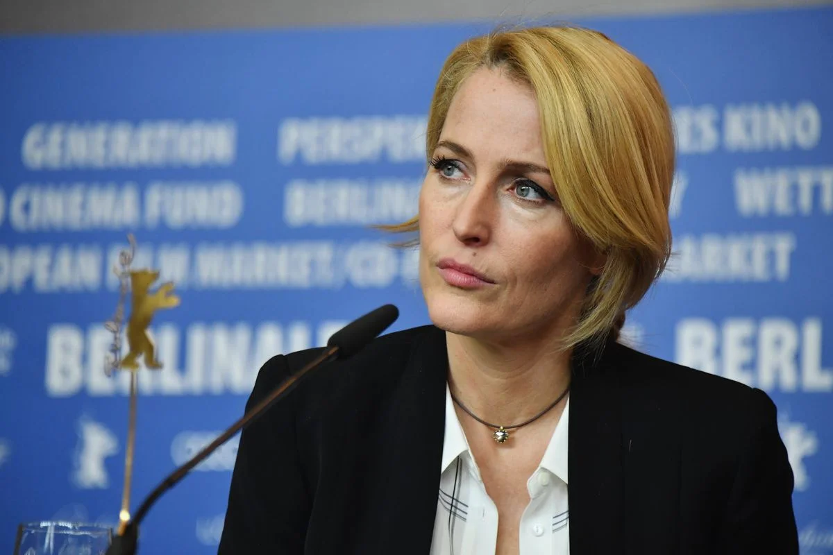 Gillian Anderson