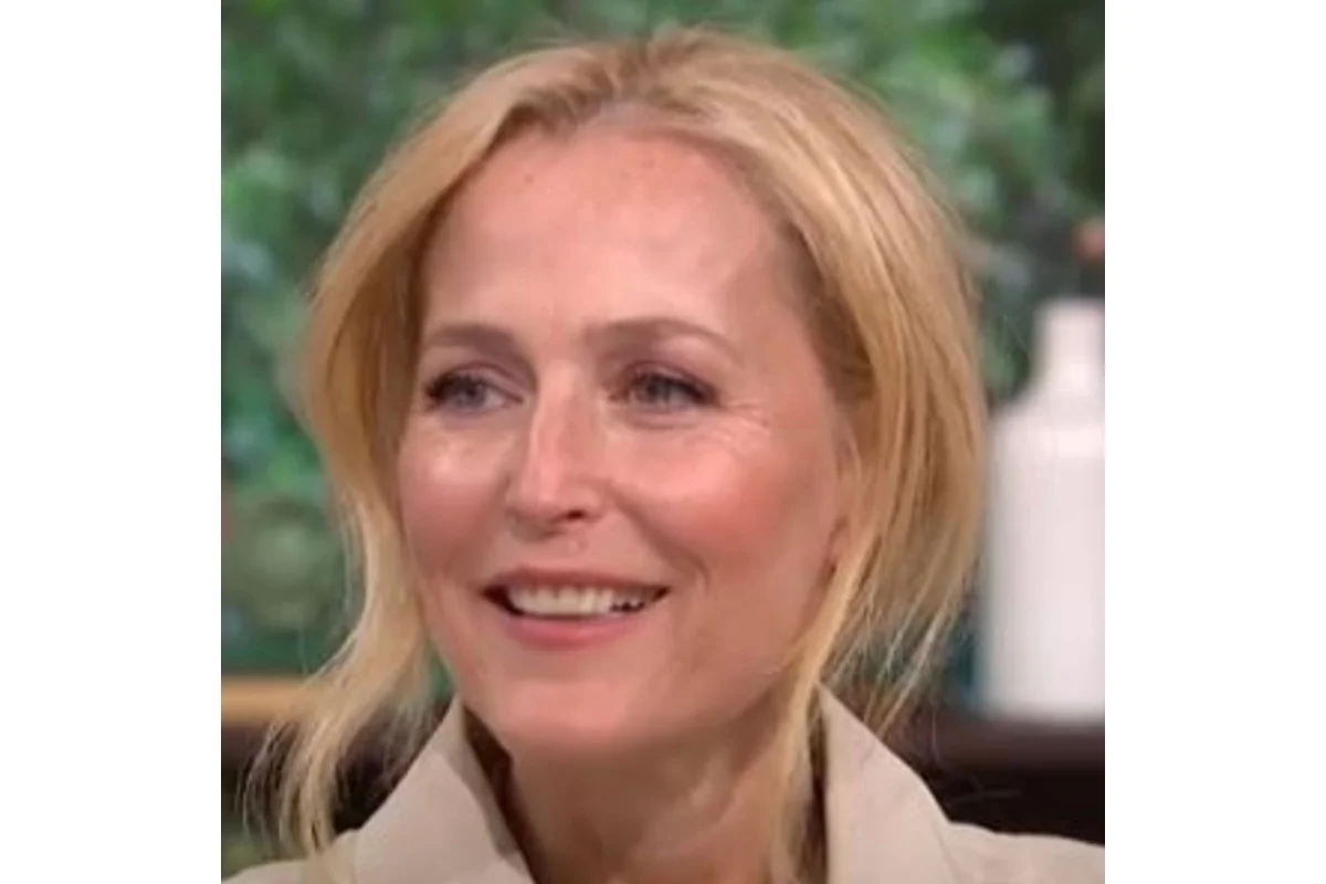 Gillian Anderson