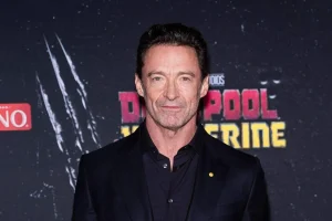 Hugh Jackman S Wolverine Hair Sparks Major Fan Nostalgia