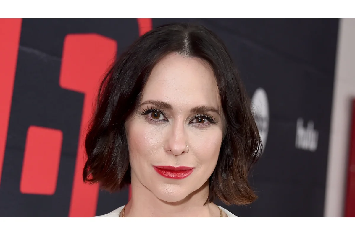 Jennifer Love Hewitt