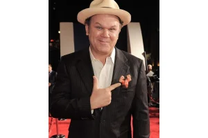 John C. Reilly, Jason Segel Take Over Tiny Calif. Town
