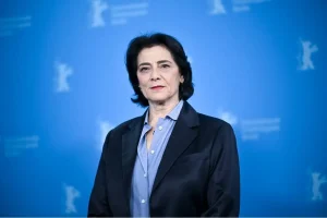 Juliette Binoche Praises Cannes Winners Ahead of Oscars 2026