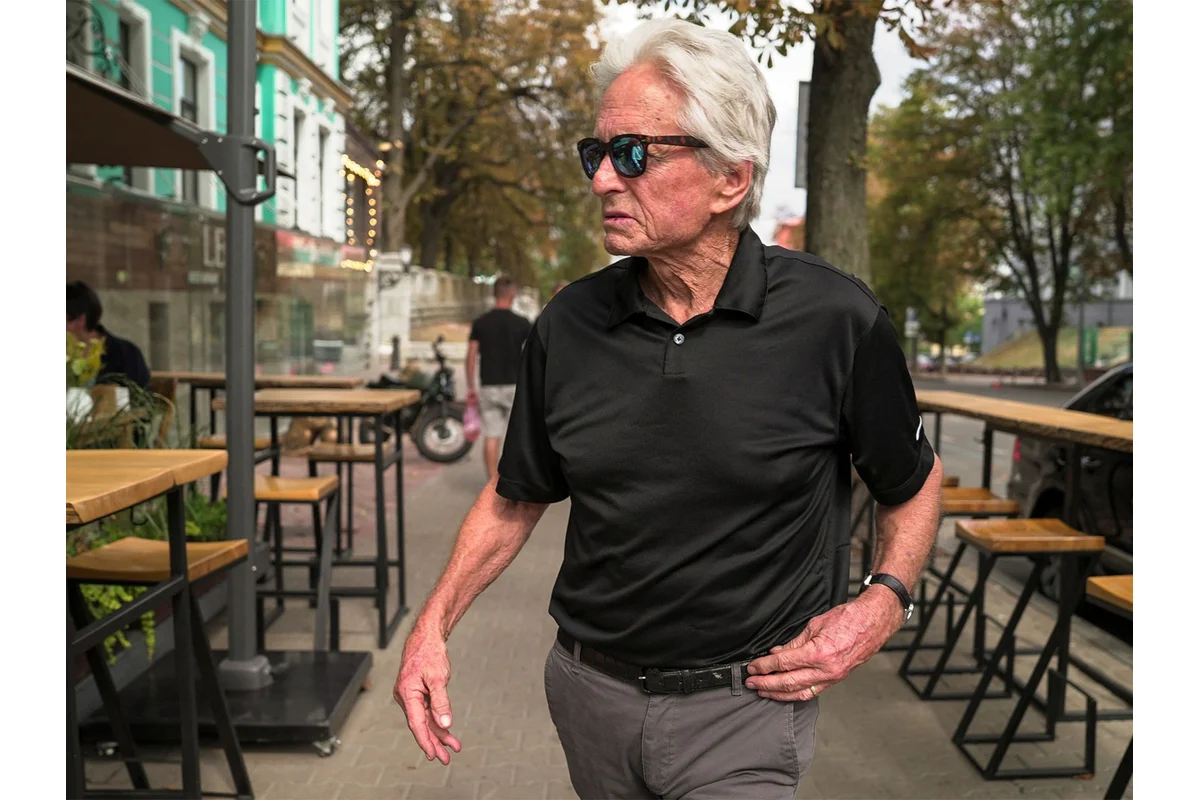 Michael Douglas