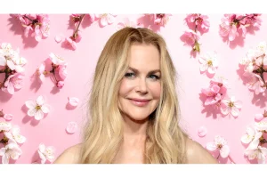 Nicole Kidman Glows in Cozy Galentines Day Photo