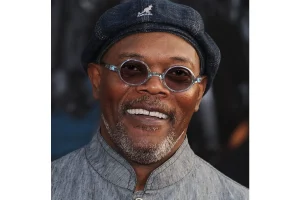 Samuel L Jackson In Batman Sequel Mcu Fans Outraged