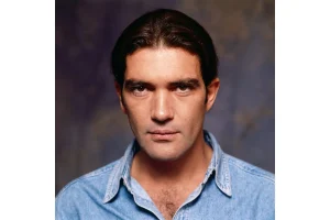 How a Cuban Coffee Boy Launched Antonio Banderas’ Hollywood Journey
