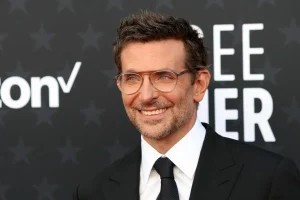Bradley Cooper’s Is This Thing On? Hits Hulu March 20